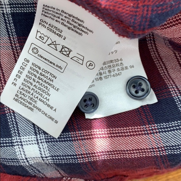 H&M plaid button down - Picture 5 of 5